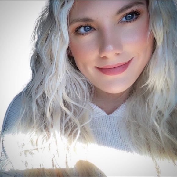 Meet your Posher, Heather - Picture 4 of 8